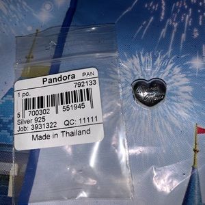 Pandora Charm, Disney Park Minnie Heart
